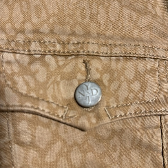 NYDJ Camel Denim Animal Print Jacket Button Down - Picture 4 of 11